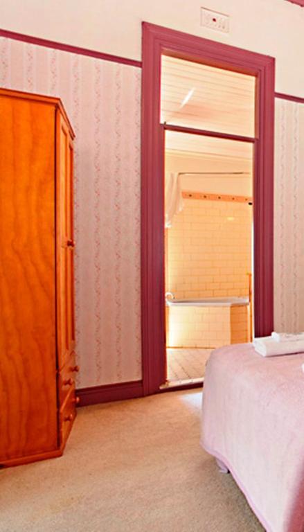 Victoria And Albert Guesthouse מראה חיצוני תמונה